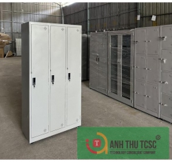 Tủ locker 3c3k ba cánh ba khoang